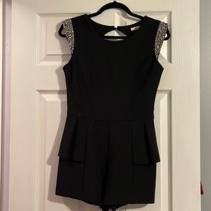 San Joy jumper NWT L